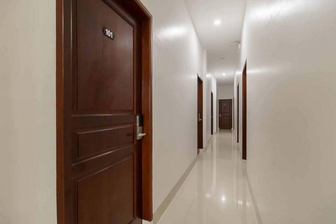 Sunggal Reddoorz At Seindo Hotel Medan מראה חיצוני תמונה